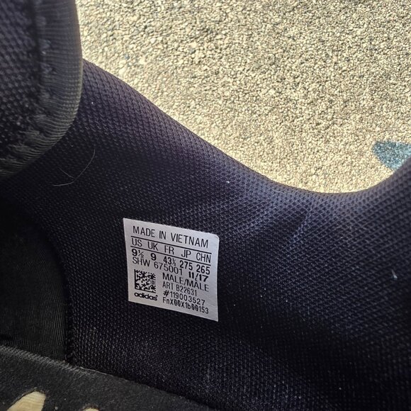 Adidas Men's US 9.5 NMD R2 Oreo - B22631 - Picture 8 of 8